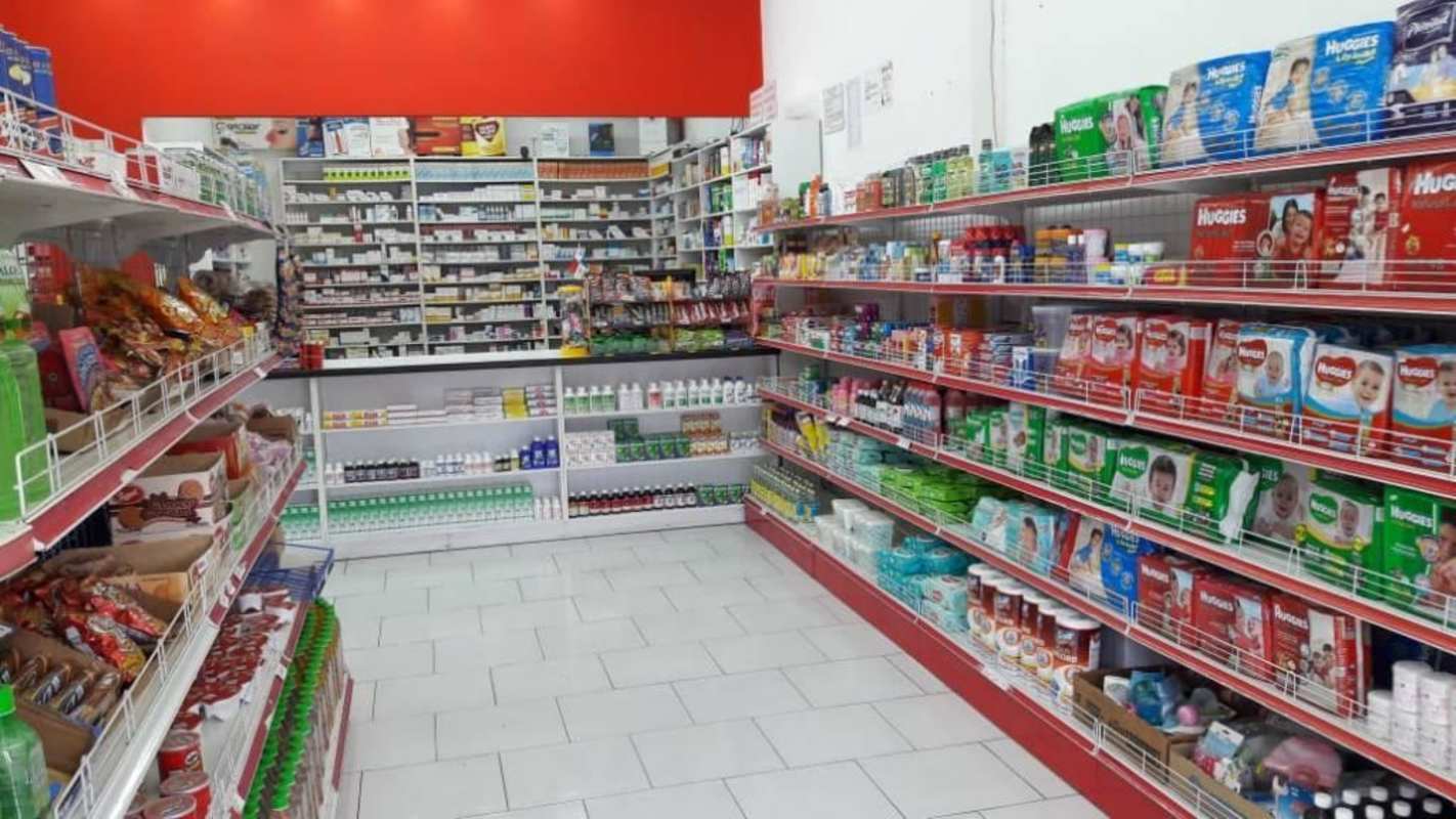 Covered arch walkways and storefronts in Plaza Mis Provincias Rufina Alfaro Panama