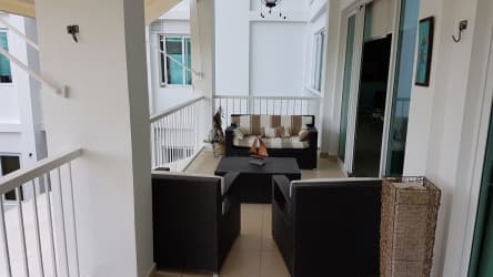 Master bedroom with built-in closet and ocean view PH Bijao Residences Balboa II Panama