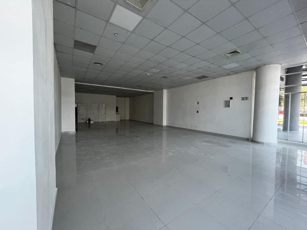 Bathroom inside commercial retail space with tiled floor and pedestal sink in PH Ocean Business Plaza Panama