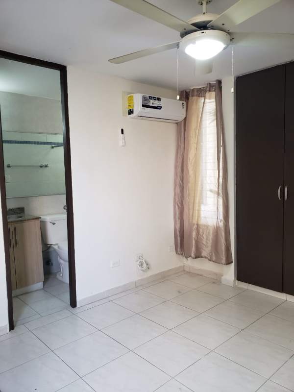 Contemporary bathroom with ceramic sink, mirror and walk-in shower PH Imperial Towers Condado del Rey