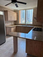 Apartment for Sale in San Francisco - 3 bedrooms