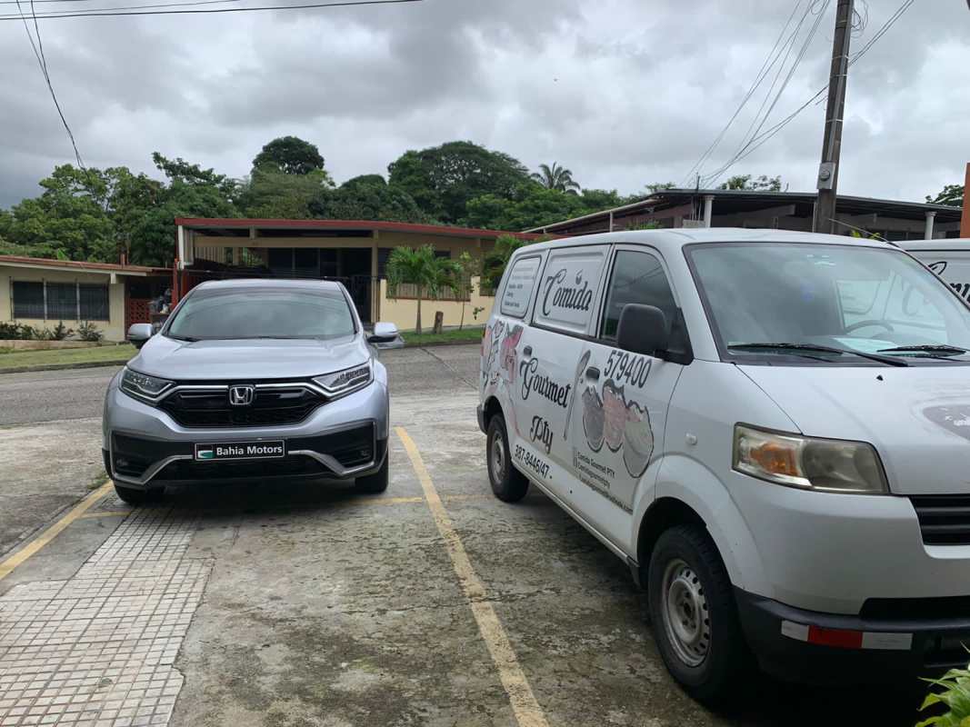 Private parking area for multiple vehicles at commercial house for sale in El Dorado Panama City