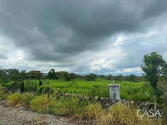 Fully fenced flat 1 hectare property with countryside views Las Acequias Chiriquí