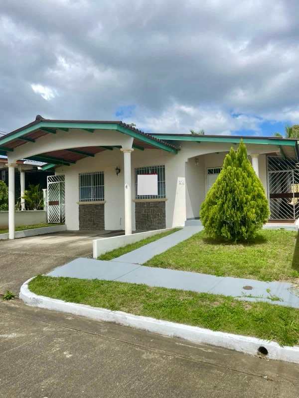Bedroom with window security grill closet air conditioning ceiling fan Panama