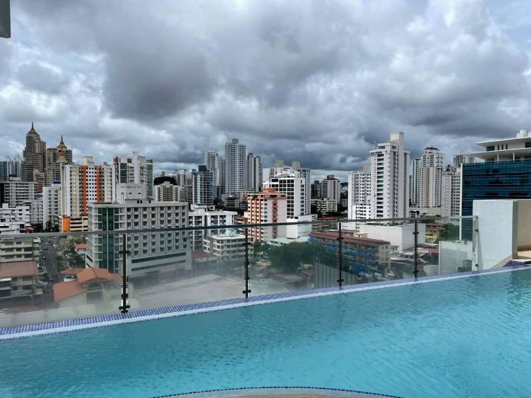 State-of-art gym with cardio and weights in PH Worldwide Plaza Condo Marbella Panama