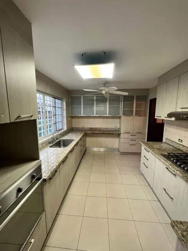 Contemporary 3BR House with Study & Terrace San Francisco