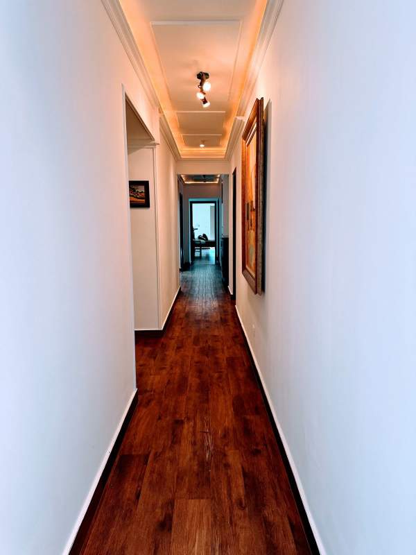 Private balcony overlooking Panama City skyline PH The View San Francisco