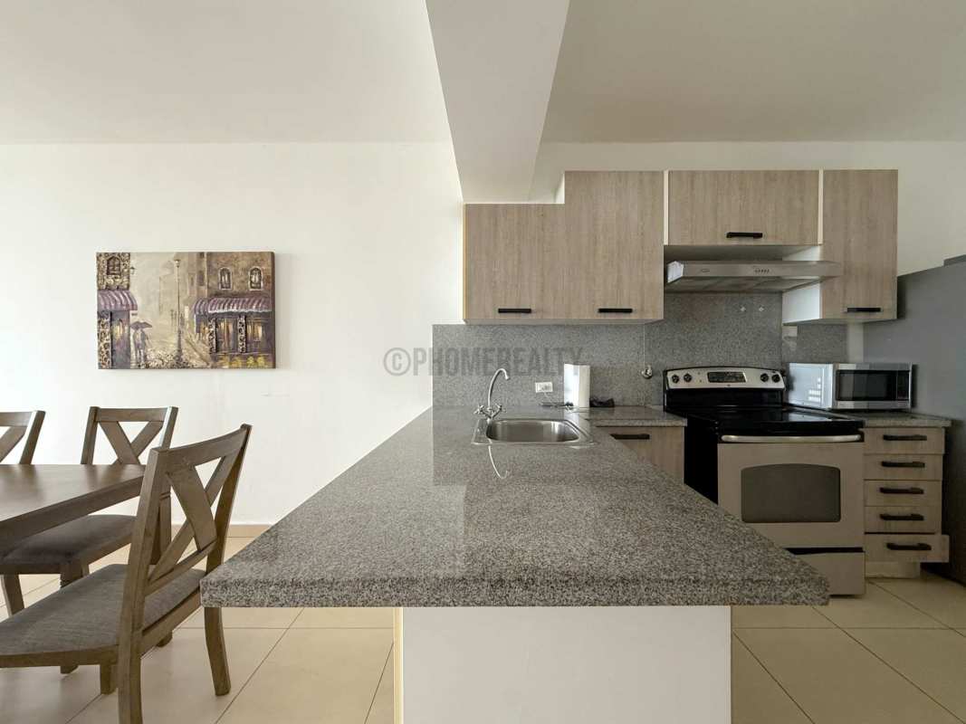 Luxury 3BR Apartment Ocean View in PH BICSA Financial Center