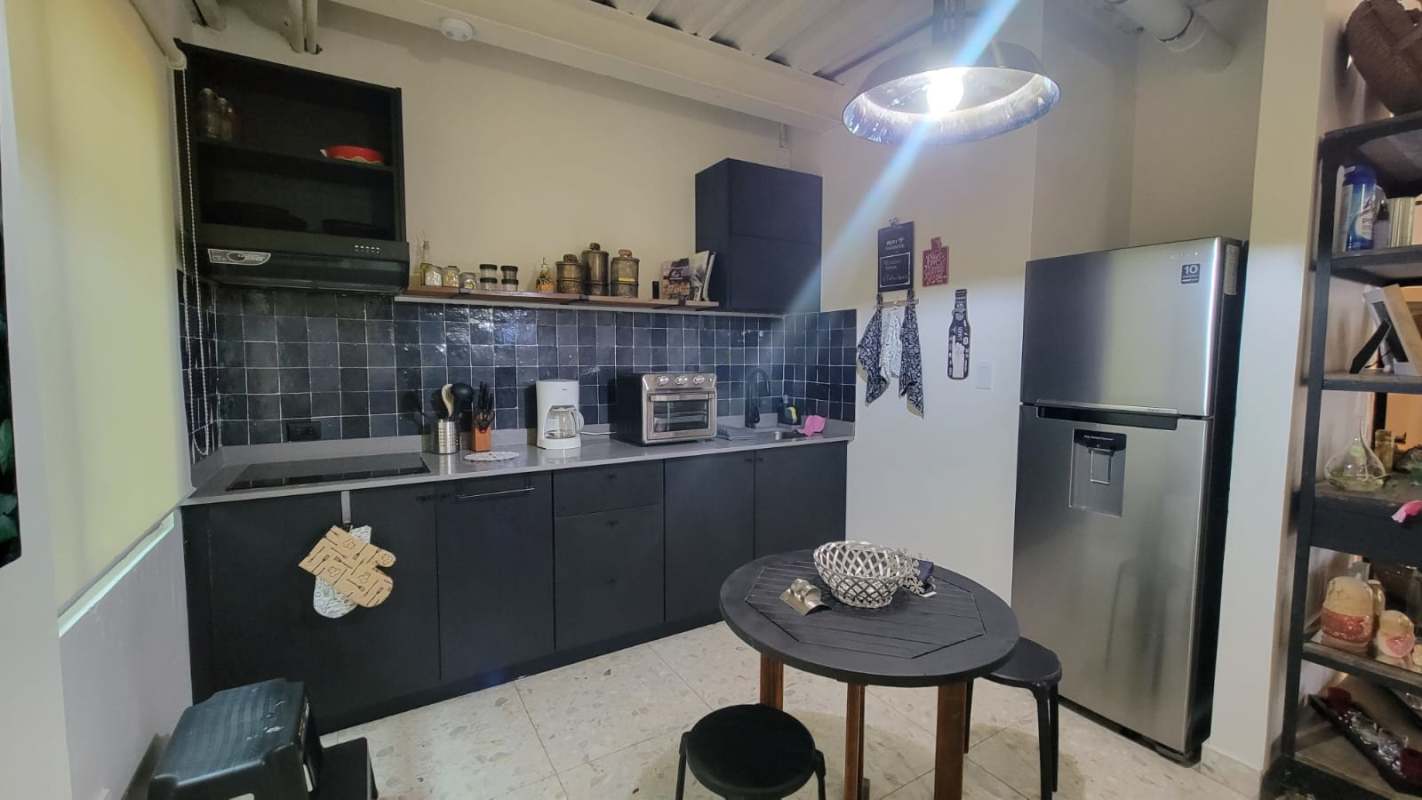 Contemporary bathroom with walk-in shower in Clayton Panama apartment for rent