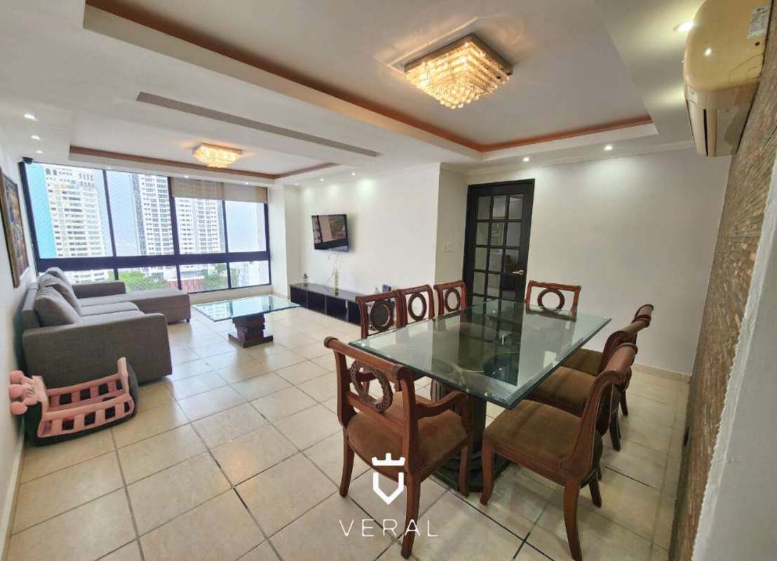 Modern living room with marble flooring, floor-to-ceiling panoramic windows, PH Torres Coco Mar Coco del Mar Panama