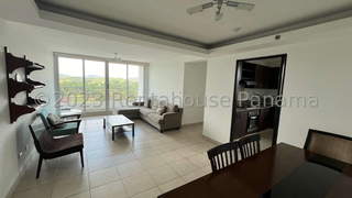 Apartment for Rent in Clayton - 3 bedrooms