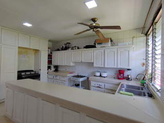 Rooms in Shared House for Rent in Bella Vista - 4 bedrooms