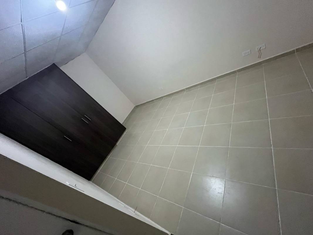 Bathroom tiled with walk-in shower Villa Grecia Panama