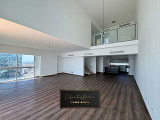 Apartment - Duplex for Sale in Marbella - 3 bedrooms