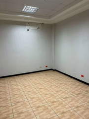 Commercial Office Building with Warehouse for Rent in 24 de Diciembre - 0 bedrooms