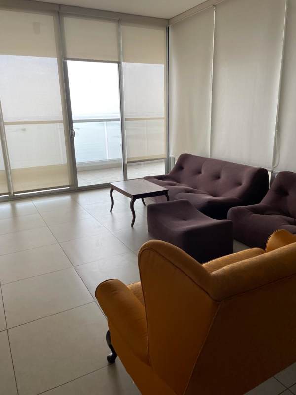 Large ensuite bedroom with walk-in closet PH BICSA Panama Ocean View