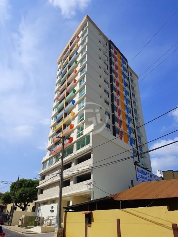 Furnished 1BR Apartment at PH Taurus Tower Vía España