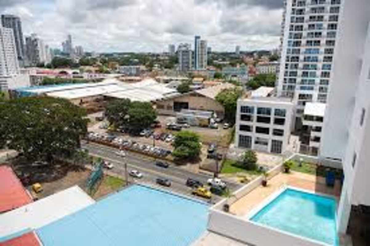 Kitchen with granite countertops wood cabinets in PH Carrasquilla Park Panama