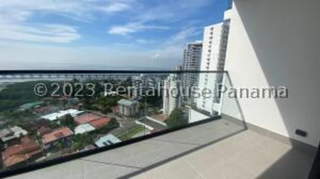 Apartment for Rent in San Francisco - 3 bedrooms