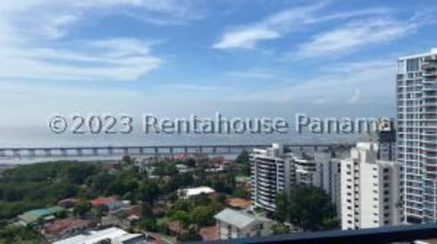 Bright indoor kids playground space in Victory Wellness Tower Panama City