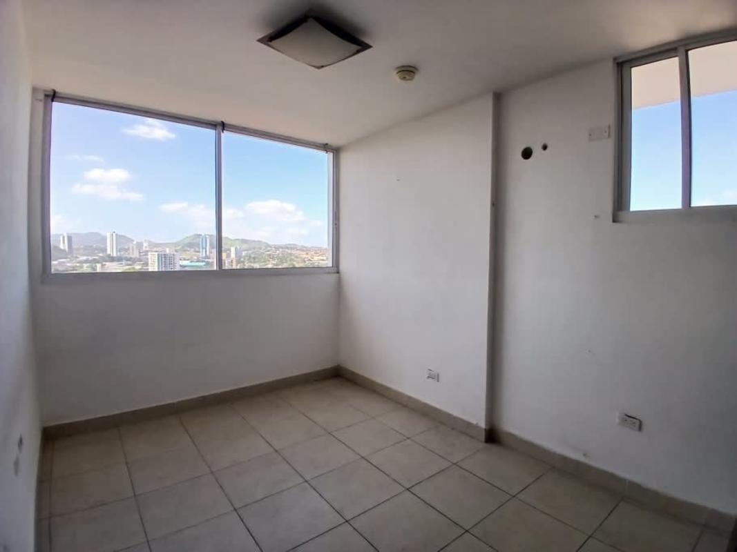 Modern bathroom with walk-in shower and pedestal sink apartment in PH 12 de Octubre Panama