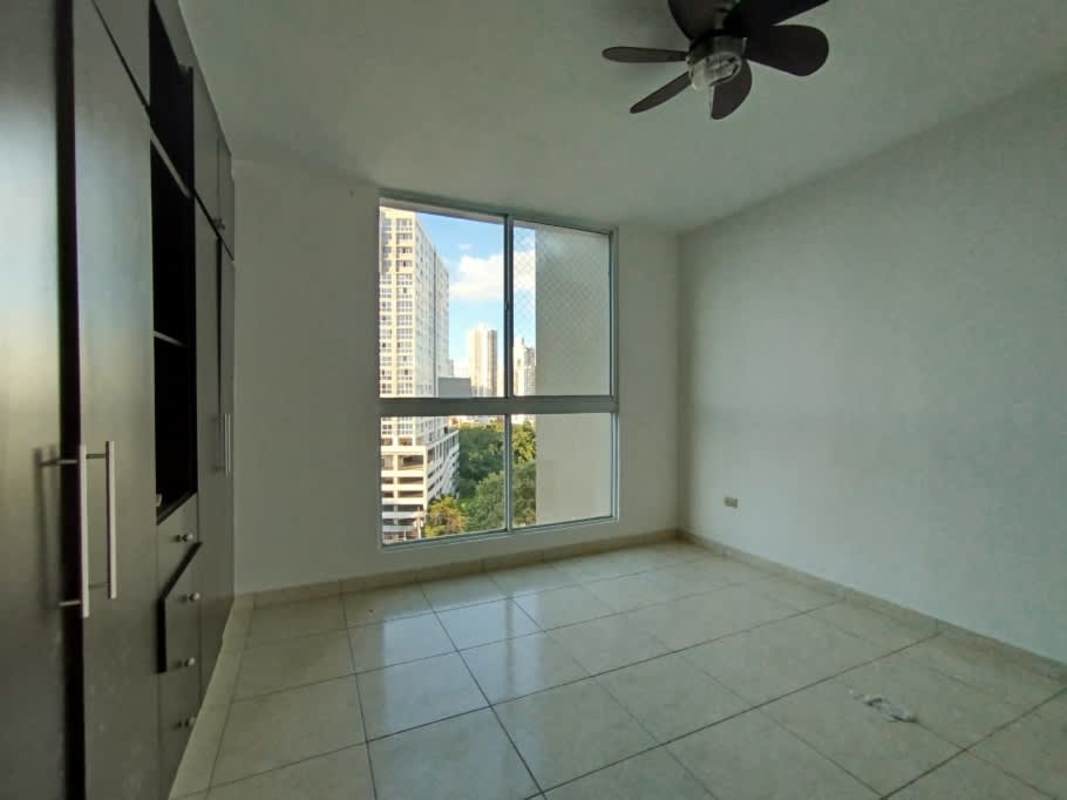 Spacious apartment bedroom PH Carrasquilla Park near Parque Omar Panama