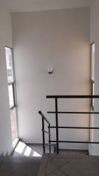 American-style kitchen with built-in oven, stove, hood and modern cabinetry Vista Alegre Arraiján Panama