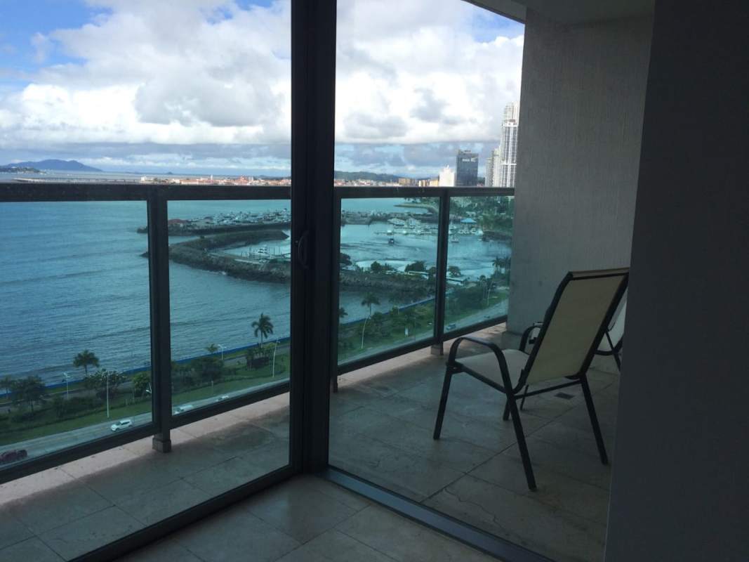 Glass railing balcony with ocean city views PH YOO Panama