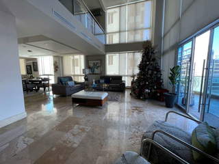 Duplex Apartment for Sale in San Francisco - 3 bedrooms