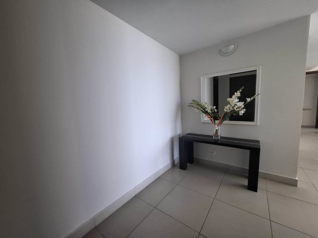 Contemporary kitchen with granite countertops and breakfast bar PH Ocean Pacific Panama