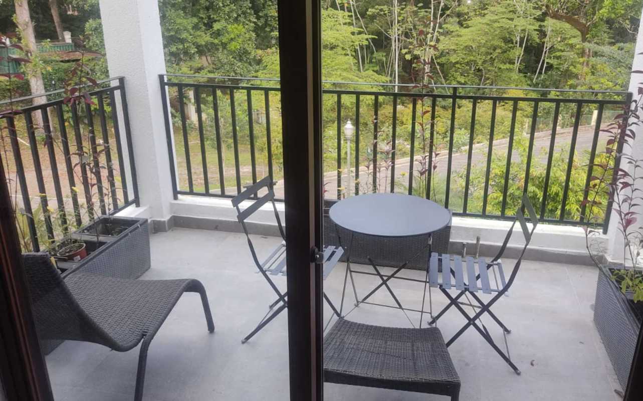 Luxury remodeled kitchen granite countertops appliances house for sale in Clayton Panama