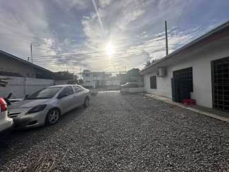 Commercial Unit for Rent Downtown David $300