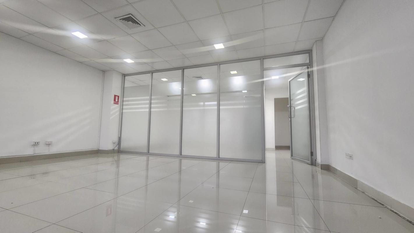 Bright tiled office space with glass partitions in PH Plaza Obarrio Obarrio area Panama
