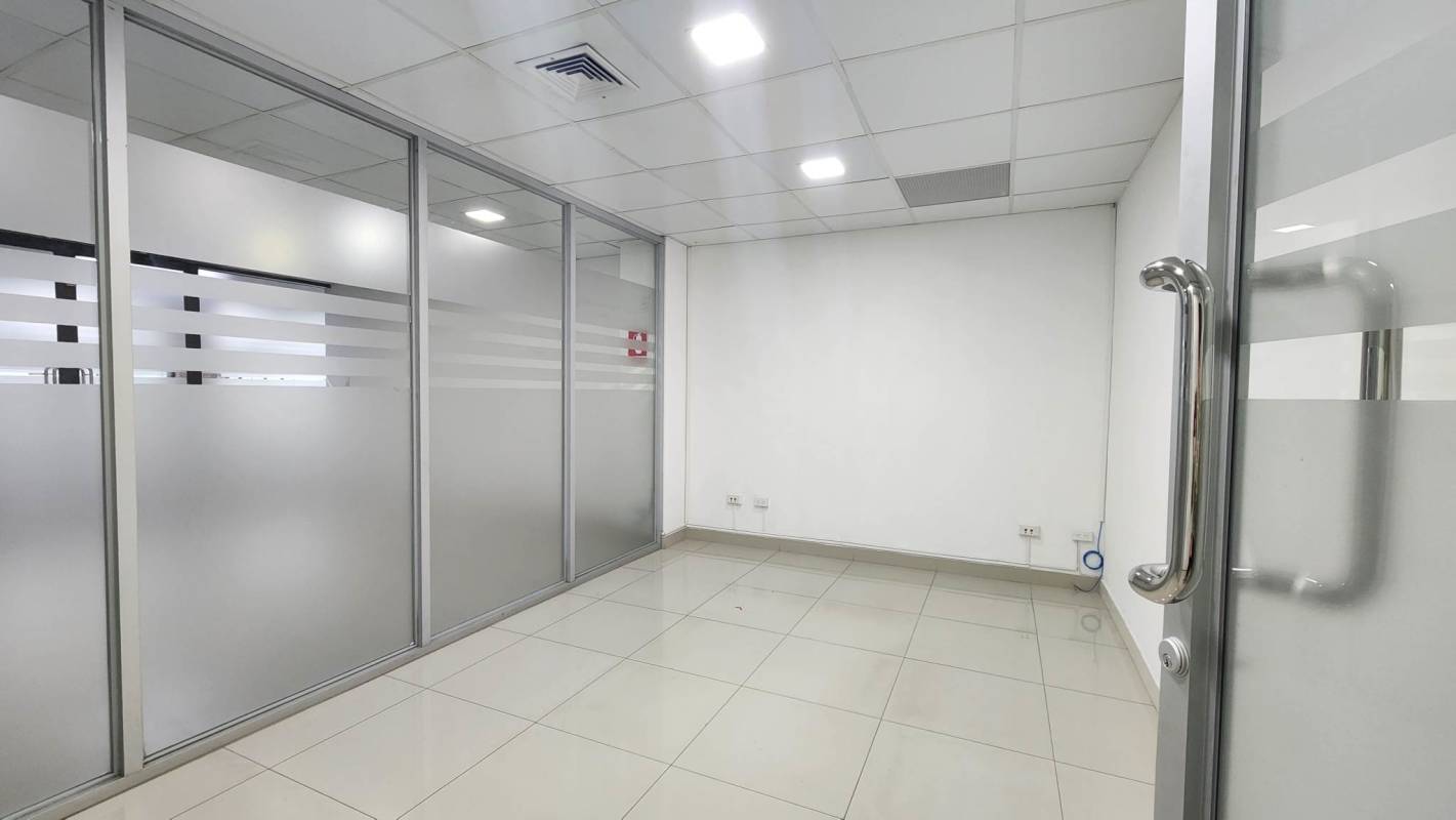 Modern minimalist commercial office with glass dividers tile floor in Plaza Obarrio