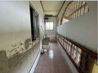 Interior corridor with utility sink inside warehouse Aguadulce Panama