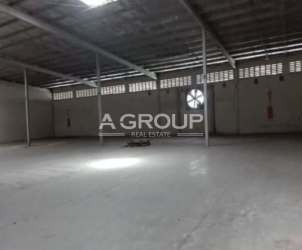 Multiple loading docks for 40 ft containers at France Field Zona Libre warehouse