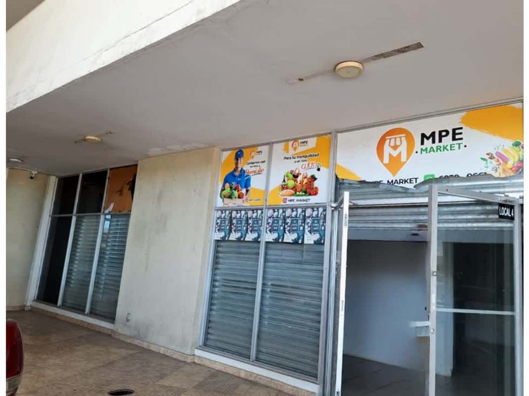 Spacious empty commercial rental tiled interior PH Mystic Tower Panama City