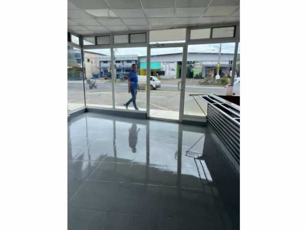 Corner retail space with large glass frontage on busy street in Llano Bonito Panama