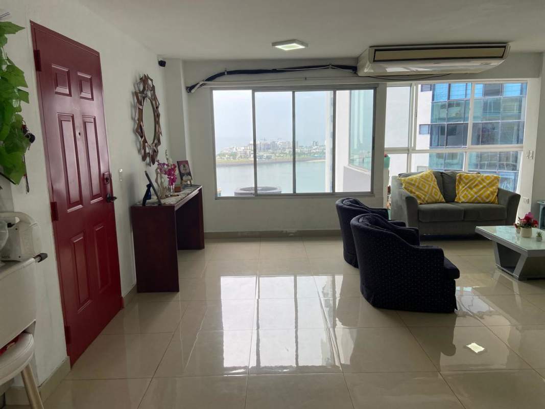 Spacious living area with ocean view windows in PH Las Perlas Punta Paitilla Panama for sale