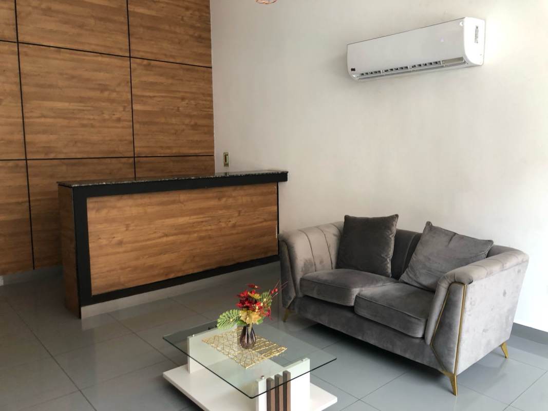 Lobby and reception with sofa seating PH Casa Gálvez Calidonia Panama City