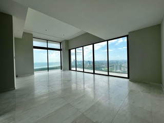 Penthouse Apartment for Sale in Santa María - 4 bedrooms