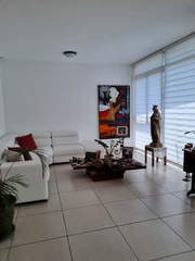 Apartment for Sale in Condado del Rey - 3 bedrooms