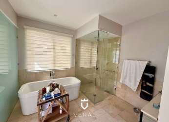 Modern bathroom freestanding tub glass shower double vanity Buenaventura villa Panama