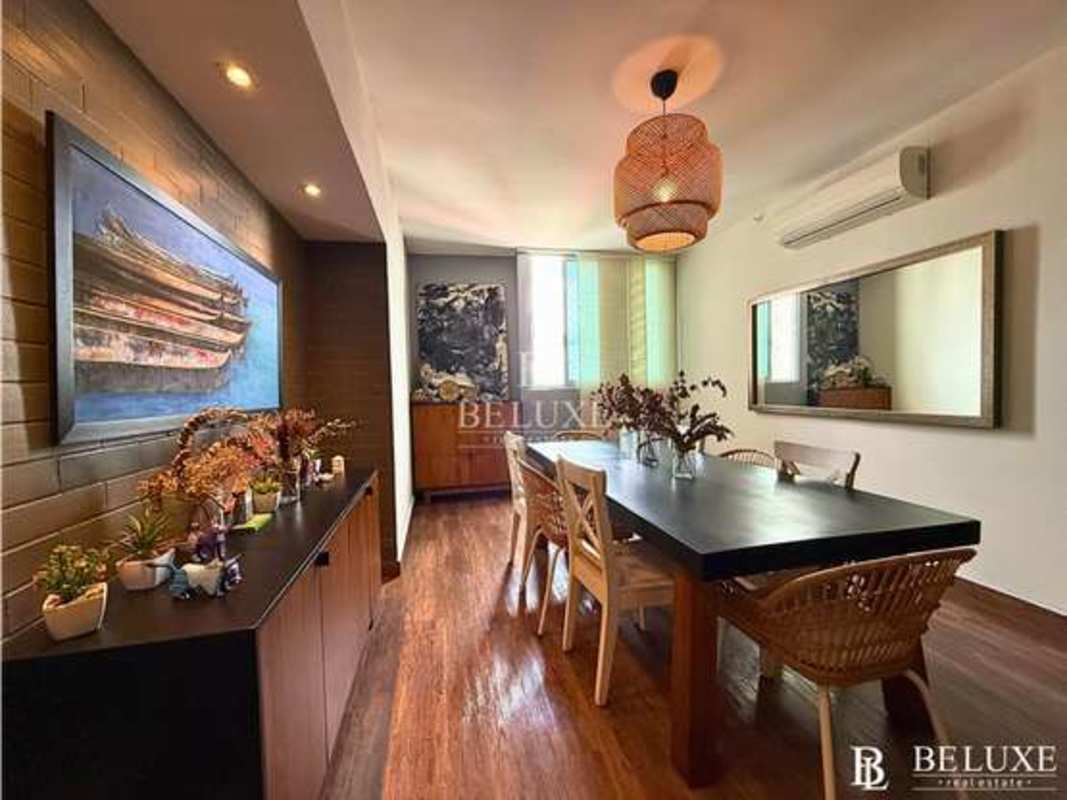 Remodeled Penthouse with Terrace PH Trinity Tower El Cangrejo - View 3