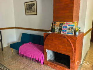 Commercial Property with Restaurant and Apartments for Sale in Tierras Altas - 6 bedrooms