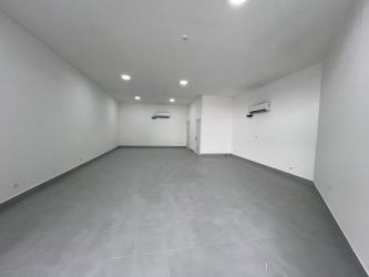 Remodeled open space with tile floors, recessed lights, white walls and partition wall in Plaza BAC, David