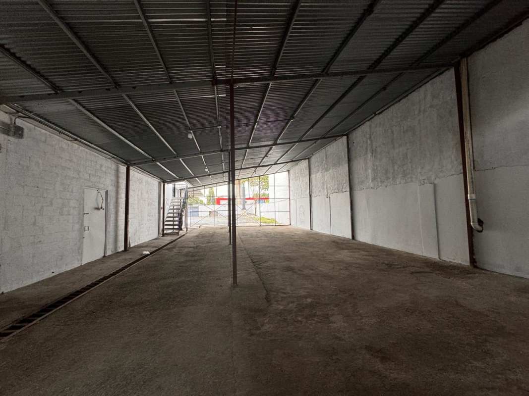 Front showroom office inside industrial warehouse Panama City