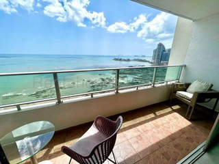 Apartment for Sale in San Francisco - 3 bedrooms