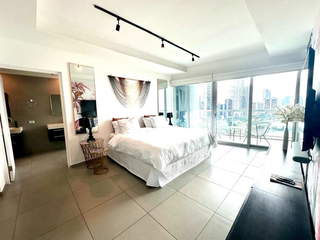 Apartment for Sale in Bella Vista - 3 bedrooms