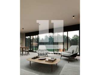 Lush natural vegetation and mountain backdrop around Ladera Valle de Antón luxury home project